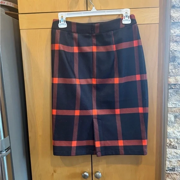Plaid Pencil Skirt - Black and Orange - Picture 7 of 7